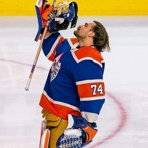 Meet your Posher, Angie